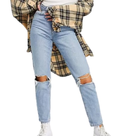 Topshop Mom Jeans Torn Knee Size W26/L30 - Picture 9 of 9